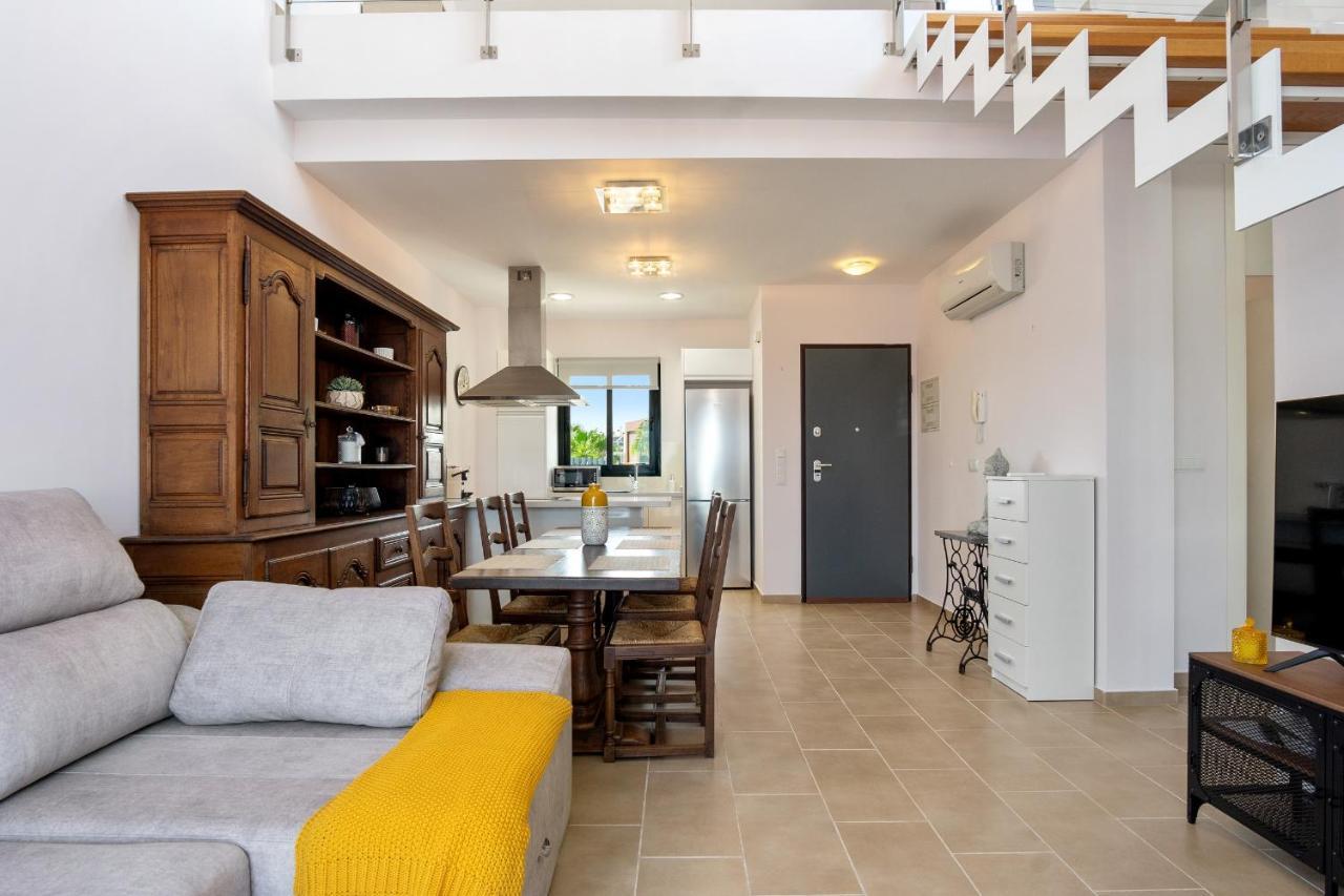 Apartament Cb Living - Cosy Loft With Terrace, Villamartin Alicante