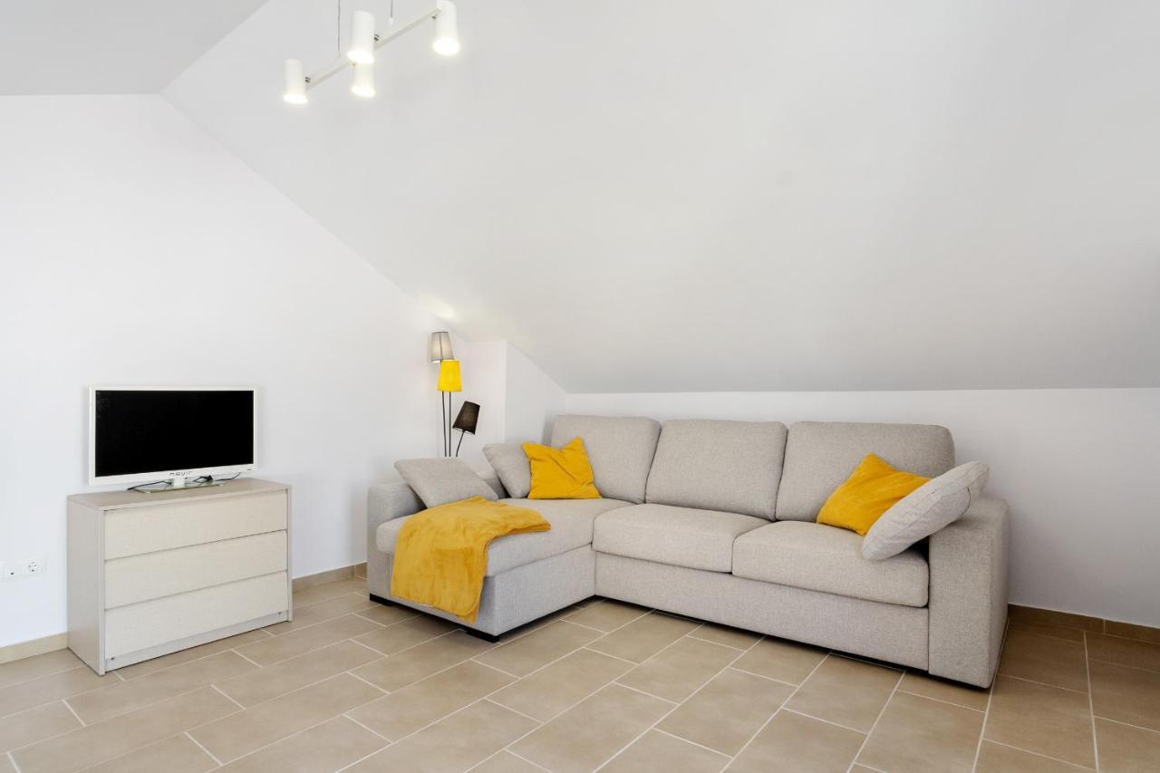 Apartamento Cb Living - Cosy Loft With Terrace, Villamartin *